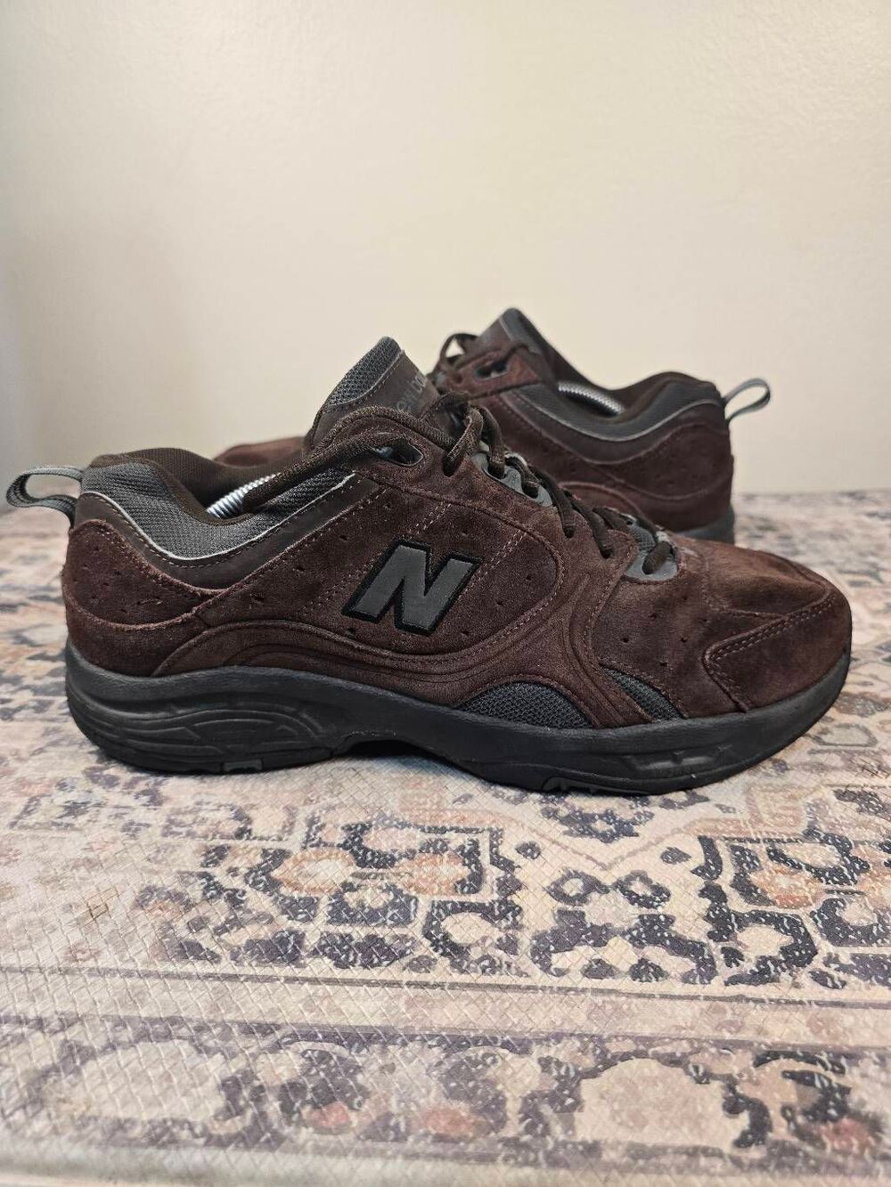 New Balance 622 Brown Suede Men’s Walking Shoes Size 11.5 4E